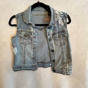 Arizona Jean Company denim embroidered size medium